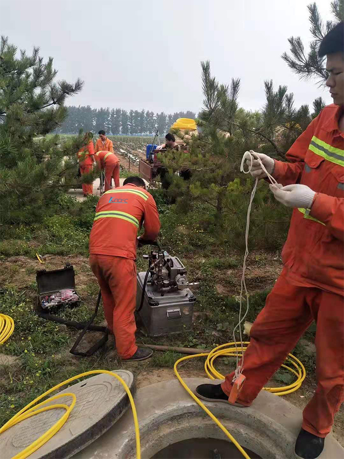 Optical cable laying in Suburb